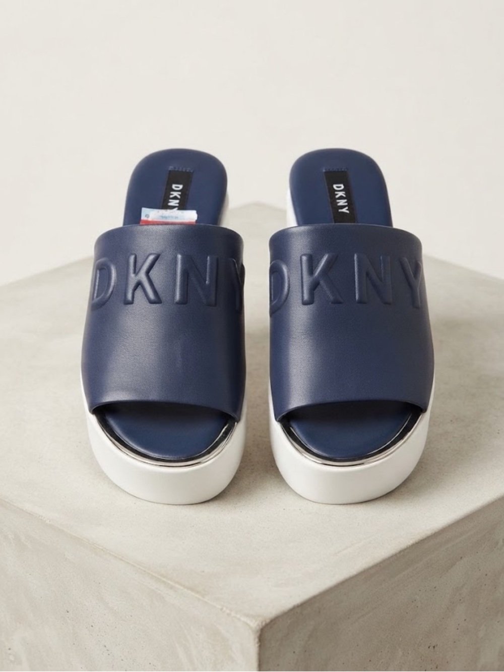 DKNY Covo Navy Logo Platform Slide Leather Sandals Size 8